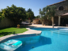 Mas Paolo Gite de charme en Provence Piscine